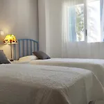 112 Alberca 8-5 * دينايا